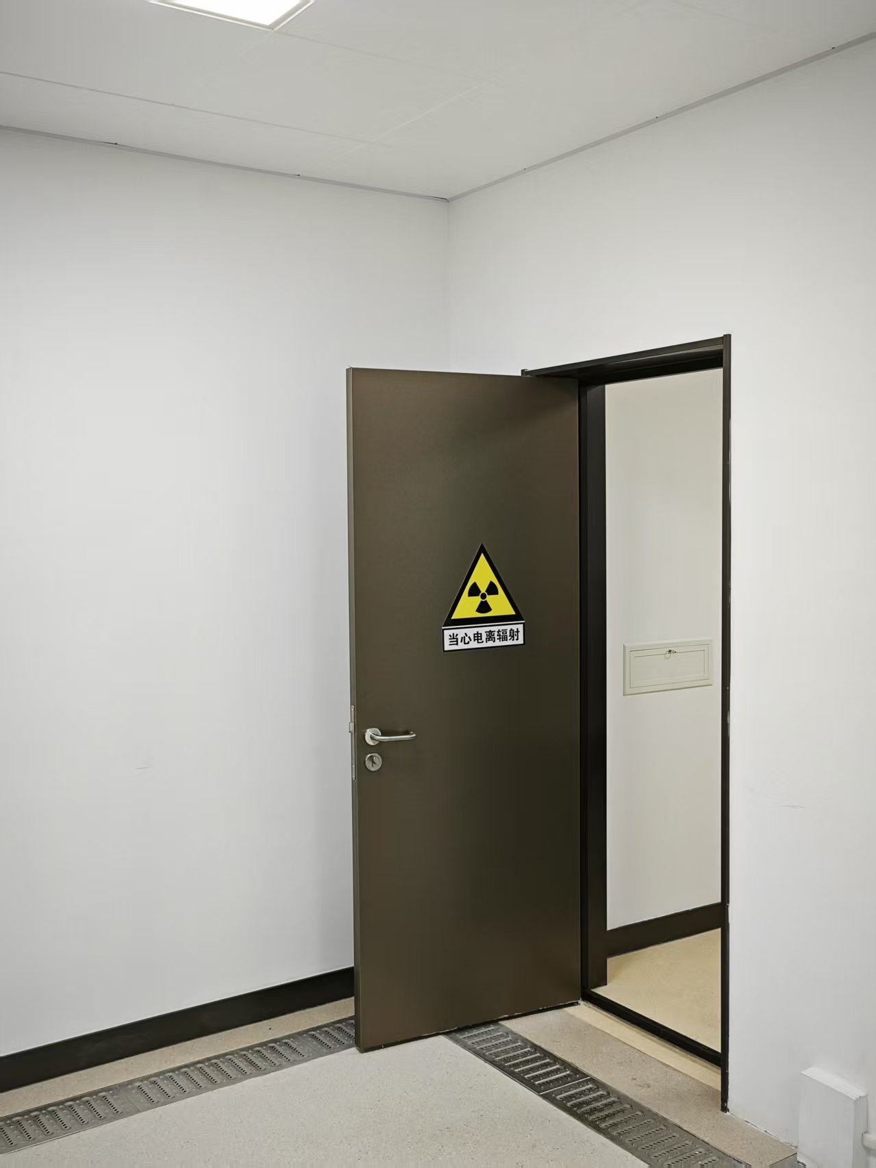 徐水CT室手动单开防护铅门